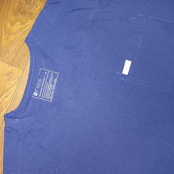 Figs Navy Scrub Top Set Of Pants And Shirt Unisex Size XL - Picture 2 of 7